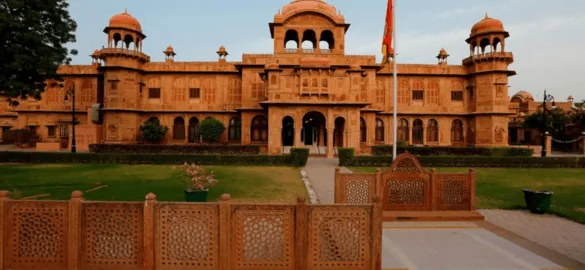 Lalgarh Palace