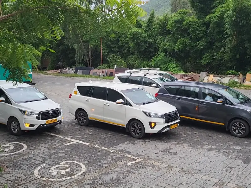 hire luxury car