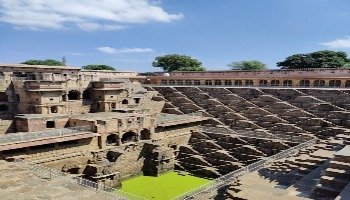 Chand Baori Tour